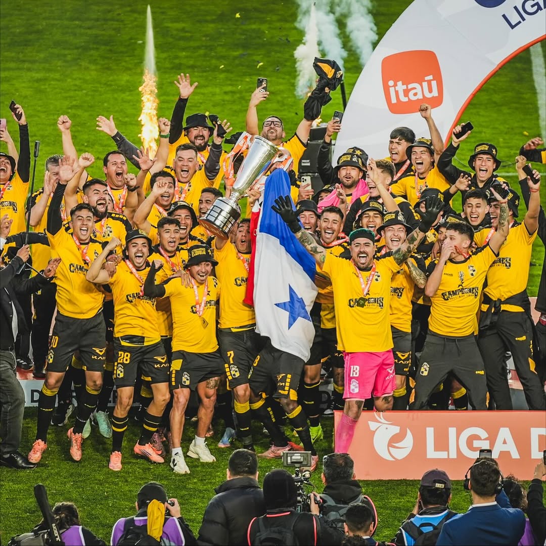* MEDALLA DEL CAMPEÓN 2025 COQUIMBO UNIDO
