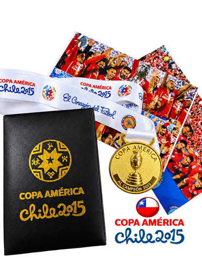 Medalla Campeón Copa América 2015 (Chile 🇨🇱). (Medalla + Caja + 2 Fotos).