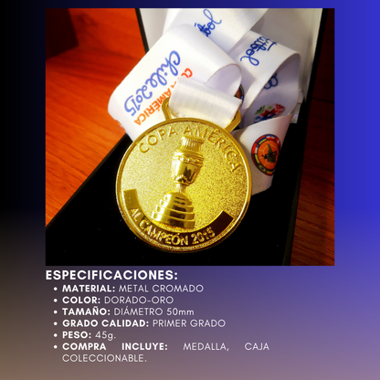 Medalla Campeón Copa América 2015 (Chile 🇨🇱). (Medalla + Caja + 2 Fotos).