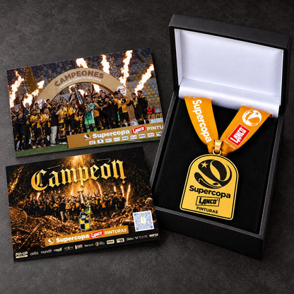 1.Medalla Supercopa Fútbol Chileno  (Medalla + Caja + 2 Fotos + 1  FotoBook).