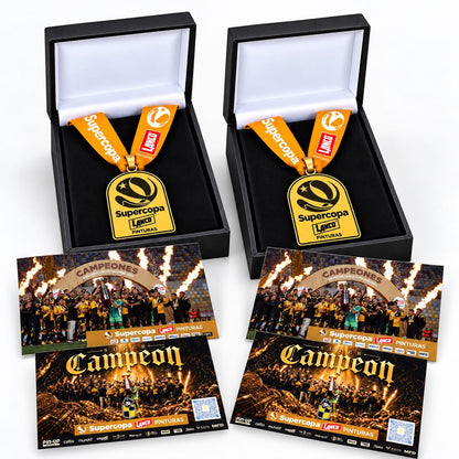 1.Medalla Supercopa Fútbol Chileno  (Medalla + Caja + 2 Fotos + 1  FotoBook).